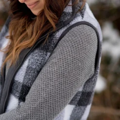 Buffalo Plaid Sherpa Vest 30 Buffalo Plaid Sherpa Vest -Women's Clothing Store BB 6922 539e029f 39b9 4be3 9125 edcc648da117 461659