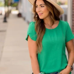 Capped Two Scallop Sleeve Tee 27 Capped Two Scallop Sleeve Tee -Women's Clothing Store BB 7682 1a943f4d 8c10 4c36 b795 0f193304d138 189361