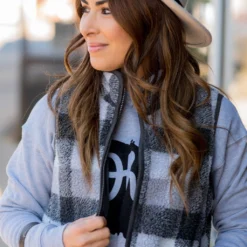 Buffalo Plaid Sherpa Vest 34 Buffalo Plaid Sherpa Vest -Women's Clothing Store BB 8192 b0b072f4 ed31 432f bff9 51bfa6d640c5 283610