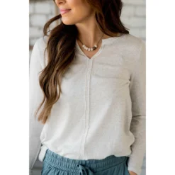 Raw Seamed Basic V-Neck Tee -Women's Clothing Store BB 8467 33876cd5 bc21 473e 8922 91e67ca32823