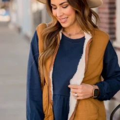 Sherpa Lined Vest -Women's Clothing Store BB 8930 7c4f1183 ea7e 46bc 8eba 05eb87235c3d