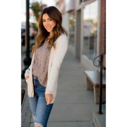 Sketched Leopard Spotted V-Neck Blouse -Women's Clothing Store BB 9005