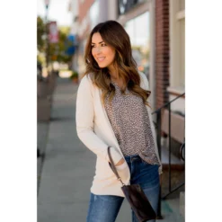 Sketched Leopard Spotted V-Neck Blouse -Women's Clothing Store BB 9006 4fa49d8e 2c1f 4cb2 a090 fb4b0e0c1dda