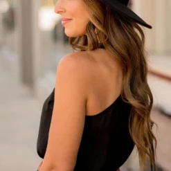 Lace Accent V Tank 10 Lace Accent V Tank -Women's Clothing Store BB 9642 1b59b701 8a1b 4634 bb35 b118e98789b4 500277