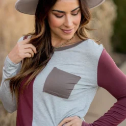 Sassy Split Pocket Tee 39 Sassy Split Pocket Tee -Women's Clothing Store BB 9647 15ee7a8d dc26 4ae7 a9f6 18b1a185eaaf 369191