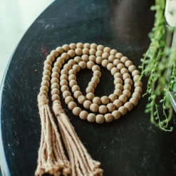 Colored Bead Garland W/ Tassels -Women's Clothing Store BB6 17 22 61 845629