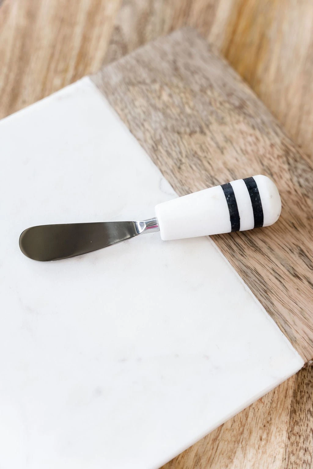 Marbled Spreader 3 Marbled Spreader - Image 3