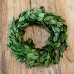 Boxwood Candle Wreath