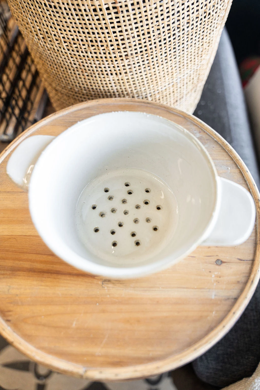 White Ceramic Colander 2 White Ceramic Colander - Image 2