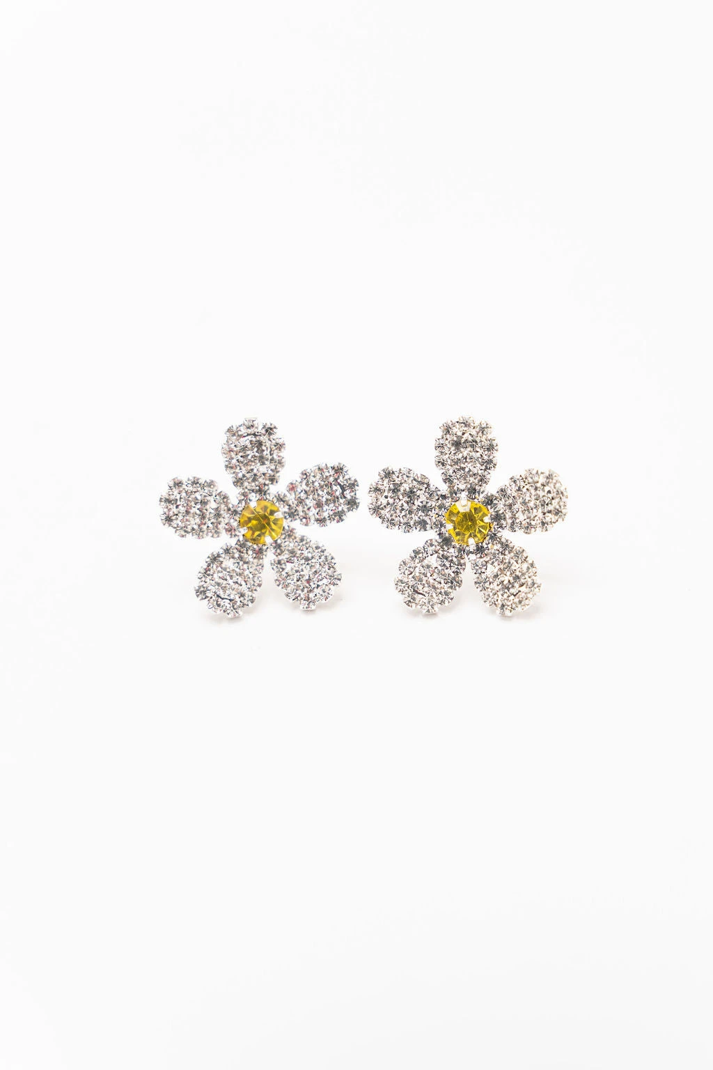 Stunning Flower Stud Earrings 3 Stunning Flower Stud Earrings - Image 3