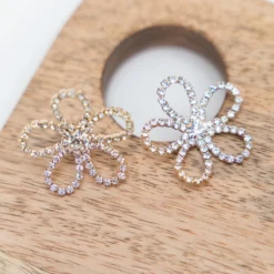 Shining Daisies Stud Earrings 11 Shining Daisies Stud Earrings -Women's Clothing Store BBJewerlyApril 24 86