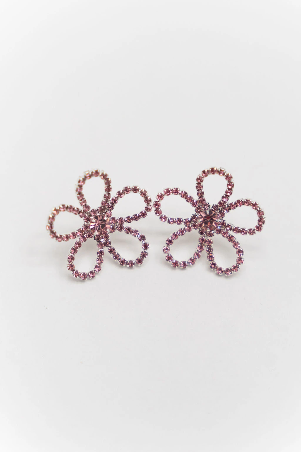 Shining Daisies Stud Earrings 6 Shining Daisies Stud Earrings - Image 6