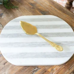 Antiqued Brass Cake Server -Women's Clothing Store BBMay 23 9 298689