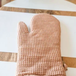 Waffled Oven Mit -Women's Clothing Store BBSept 23Shoot1 100 554071