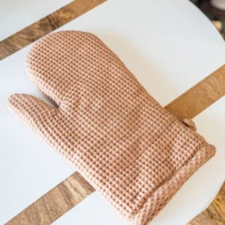 Waffled Oven Mit -Women's Clothing Store BBSept 23Shoot1 99 322626