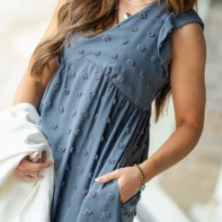 Monochrome Dot Ruffle Bottom Midi Dress 27 Monochrome Dot Ruffle Bottom Midi Dress -Women's Clothing Store DSC 1295