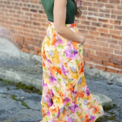 Watercolor Floral Bottom Maxi Dress -Women's Clothing Store DSC 1462 9eca2427 d83d 4ad1 9562 3225bd2362b7