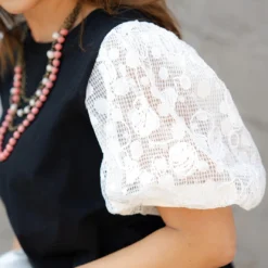 Embroidered Puff Sleeve Blouse -Women's Clothing Store DSC 1498