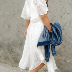 Subtle Floral Midi Dress -Women's Clothing Store DSC 2505 03aa885f e321 43ff bc1f 013f72f6d227