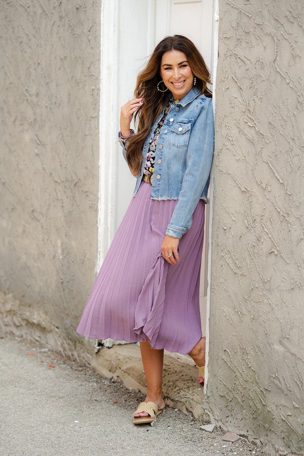 Chic Accordion Midi Skirt 7 Chic Accordion Midi Skirt - Image 7