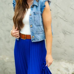 Two Pocket Ruffle Trim Denim Vest -Women's Clothing Store DSC 3805