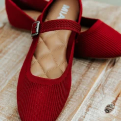 Brita Red Flats -Women's Clothing Store DSC 4763