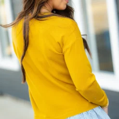 Seersucker Ruffle Bottom Knit Tee -Women's Clothing Store DSC 5735