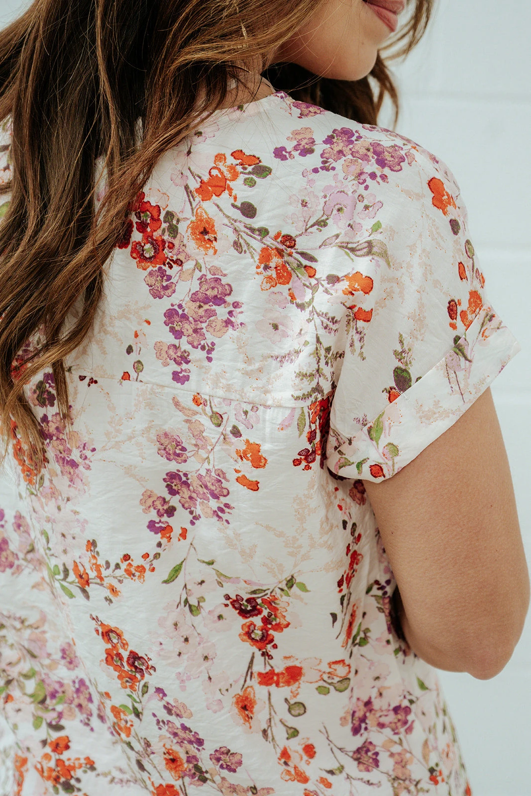 Feminine Floral Cuffed Sleeve Blouse 6 Feminine Floral Cuffed Sleeve Blouse - Image 6