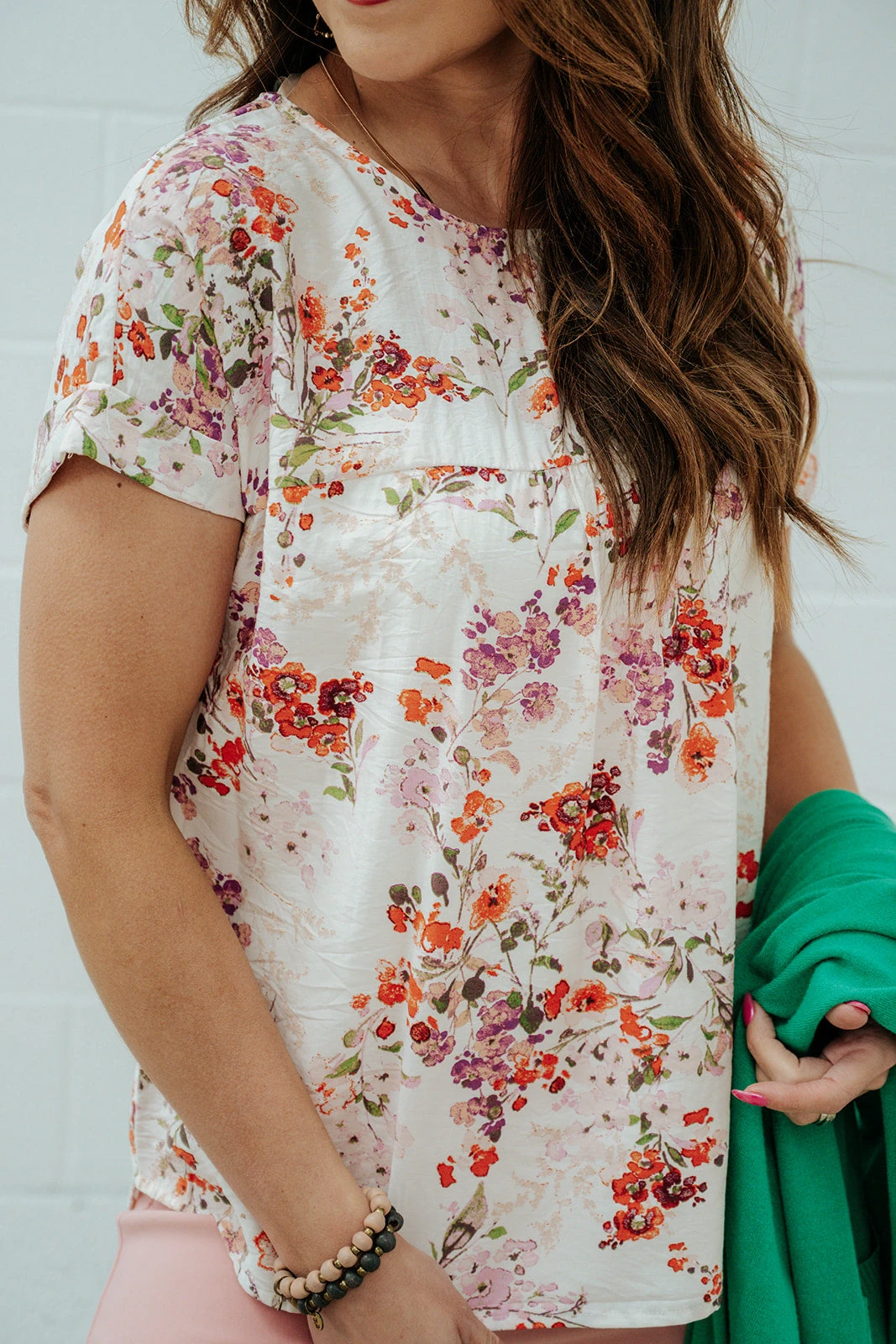 Feminine Floral Cuffed Sleeve Blouse 3 Feminine Floral Cuffed Sleeve Blouse - Image 3