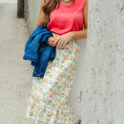 Elevated Front Solid Back Tank -Women's Clothing Store DSC 9812 40ea639d ee18 423e 8529 78ee995af60d