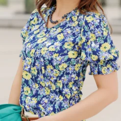 Vibrant Daisies Ruched Puff Sleeve Blouse