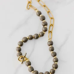 Bel Koz Wavy Toggle Necklace -Women's Clothing Store FJ7A2682