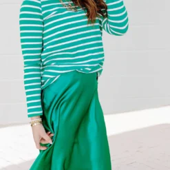 Elevated Everyday Midi Skirt 27 Elevated Everyday Midi Skirt -Women's Clothing Store FJ7A3650copy