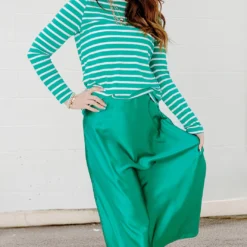 Elevated Everyday Midi Skirt 26 Elevated Everyday Midi Skirt -Women's Clothing Store FJ7A3662copy