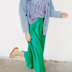 Elevated Everyday Midi Skirt 25 Elevated Everyday Midi Skirt -Women's Clothing Store FJ7A3677copy