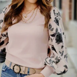 Vintage Roses Sleeve Solid Body Blouse