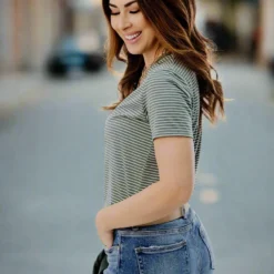 Heathered Micro Striped Tee -Women's Clothing Store JAN2025BECCA0111