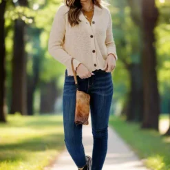 Woven Button Accented Cardigan 20 Woven Button Accented Cardigan -Women's Clothing Store JAN2025BECCA0620