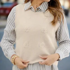 Raw Edge Seersucker Button Up 10 Raw Edge Seersucker Button Up -Women's Clothing Store JANweek3 becca0748