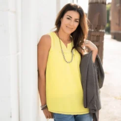 Slit Blouse Tank -Women's Clothing Store ScreenShot2023 02 10at3.53.43PM 276403