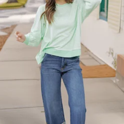 Relaxed Striped Side Slit Sweatshirt -Women's Clothing Store becca NEW 0055 3e236c61 d008 4156 98ef f10136e06492