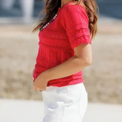 Intricately Detailed Knit Tee -Women's Clothing Store becca NEW marchweek20522