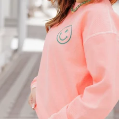 Good Day Ribbed Graphic Crewneck -Women's Clothing Store becca NEW week3FEB0190