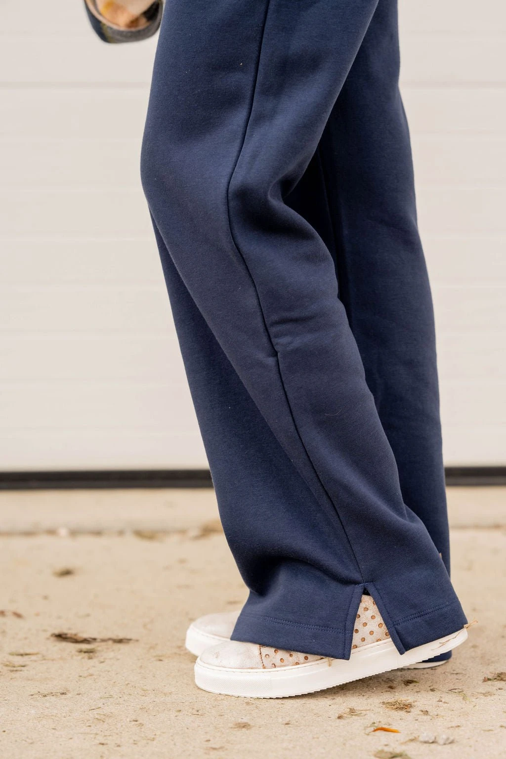 Side Slit Drawstring Sweatpants 6 Side Slit Drawstring Sweatpants - Image 6