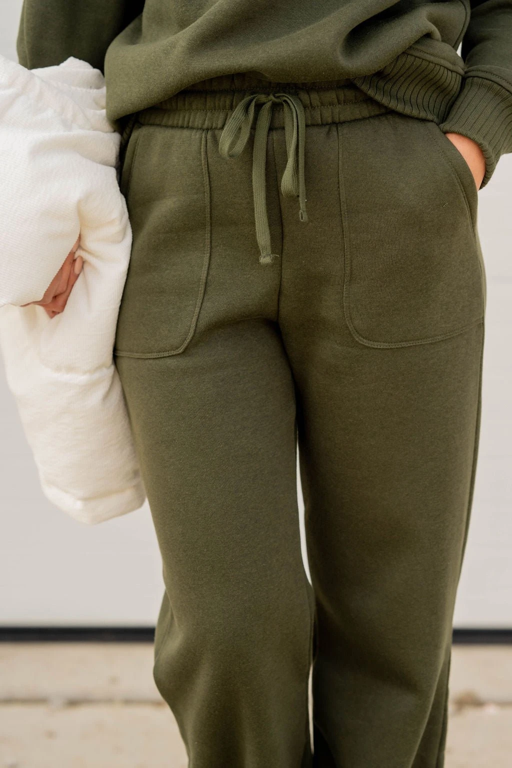 Side Slit Drawstring Sweatpants 10 Side Slit Drawstring Sweatpants - Image 10