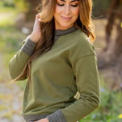 Heathered Rib Trim Sweatshirt -Women's Clothing Store untitled 0179 fc607149 d2f9 4bd2 a2f5 e360be6622fd