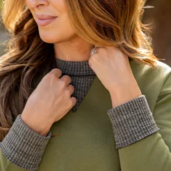 Heathered Rib Trim Sweatshirt -Women's Clothing Store untitled 0190