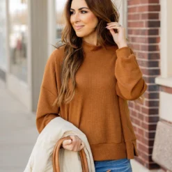 Waffled Mock Neck Sweater Tee