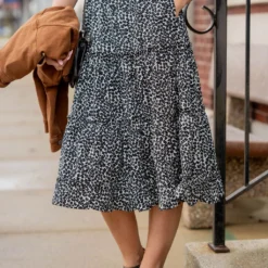 Vintage Blooms Tiered Midi Skirt 10 Vintage Blooms Tiered Midi Skirt -Women's Clothing Store untitled 0401