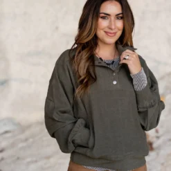 Relaxed Sleeve Pullover